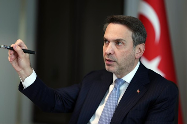 Bakan Bayraktar: Özel’in açıklamaları gerçek dışı ve siyasi manipülasyon