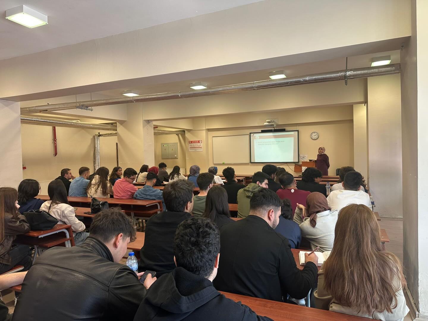 Karabük Üniversitesi Öğrencilerine “Çatışma Çözme Becerileri” Eğitimi Verildi