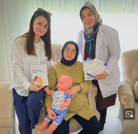 Karabük’te “Her Gebeye Bir Ebe” Projesi Kapsamında Ev Ziyaretleri Sürüyor