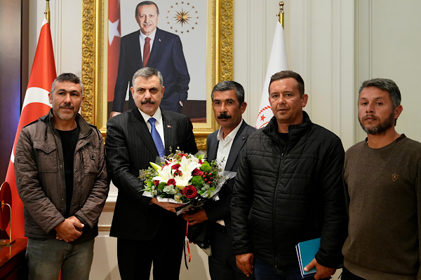 İçişleri Bakanı Çiftçi, maden işçileriyle görüştü